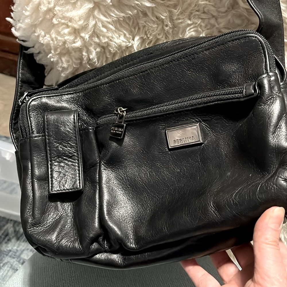 Black leather Perlina shoulder bag